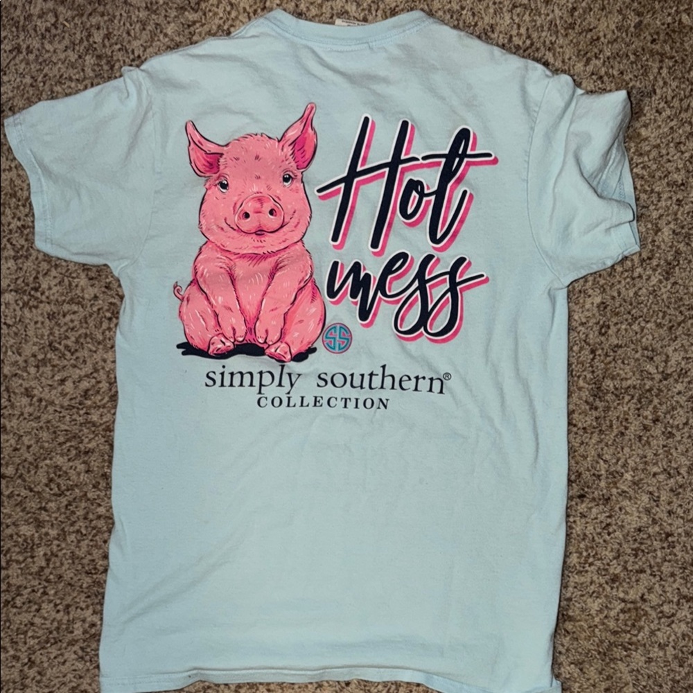 Simply Southern small "Hot Mess" Pig tee livestock